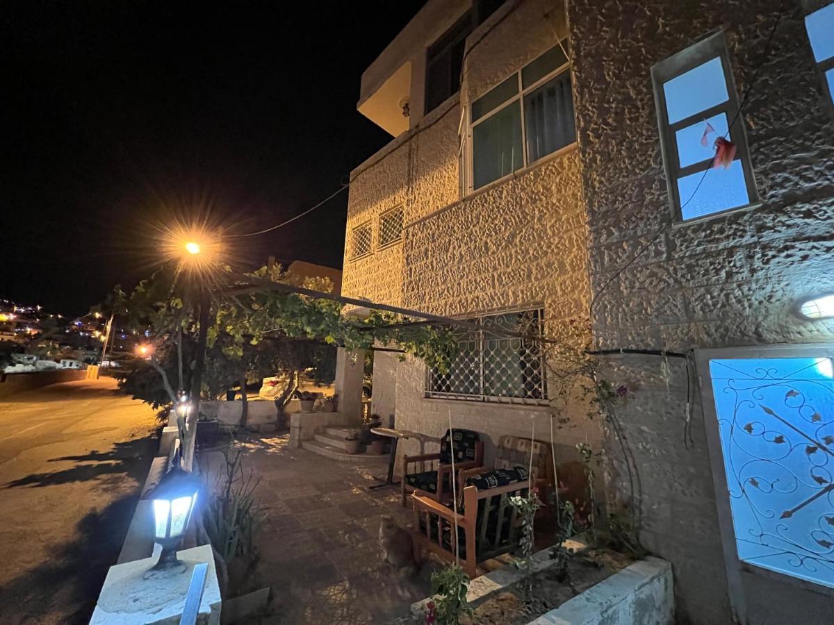 와디무사 Petra Luxurious View House 아파트 외부 사진